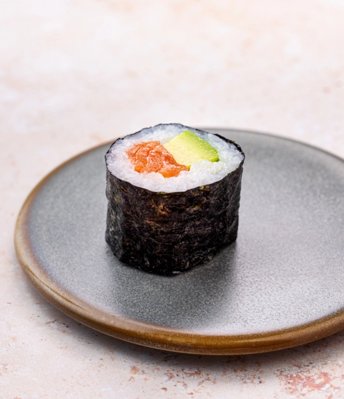Maki Black Saumon Avocat x6